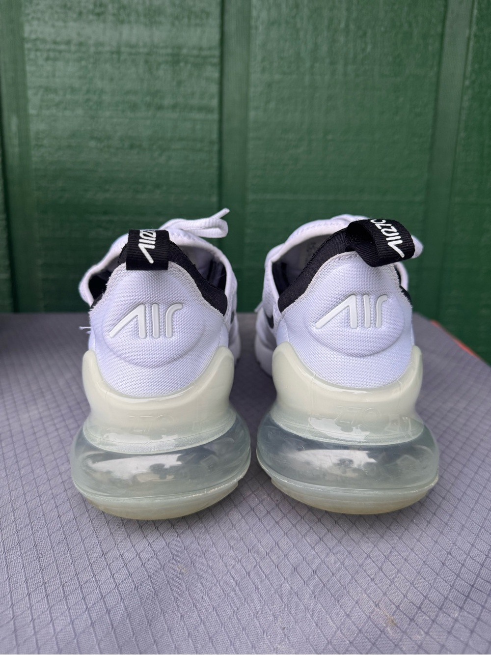 Nike 270s - Picture 3 of 5
